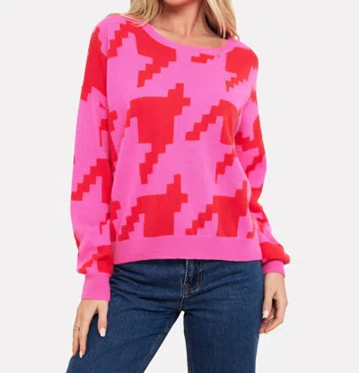 Brodie Cashmere Hayley Houndstooth Crew In Diva Pink In Multi