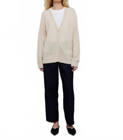Brodie Cashmere Penny Roll Edge Cardigan In Cygnet In Neutral