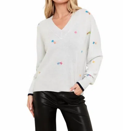 Brodie Cashmere Shooting Star V Neck Sweater Top In Pearl Blue In Multi