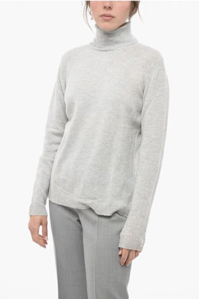 Brodie Cashmere Turleneck Sweater In Gray