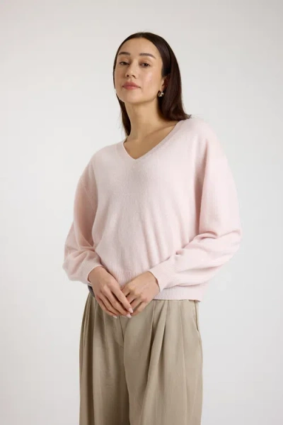Brodie Pure Cashmere Matilda Relaxed Fit V-neck Jumper In Pink