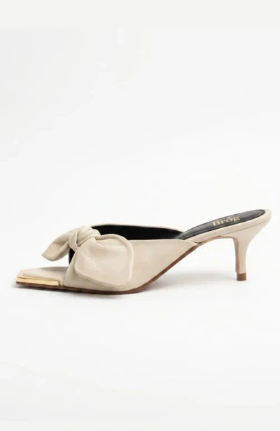 Bróg Brida Mule Kitten Heel Latte Cream In White