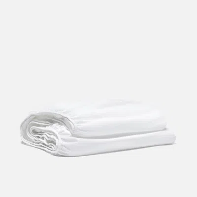 Brooklinen Luxe Sateen Fitted Sheet In White