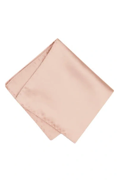 Brooklyn Brigade Solid Satin Pocket Square In Pale Blush