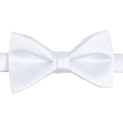 Brooklyn Brigade Solid Satin Pre-tied Bow Tie