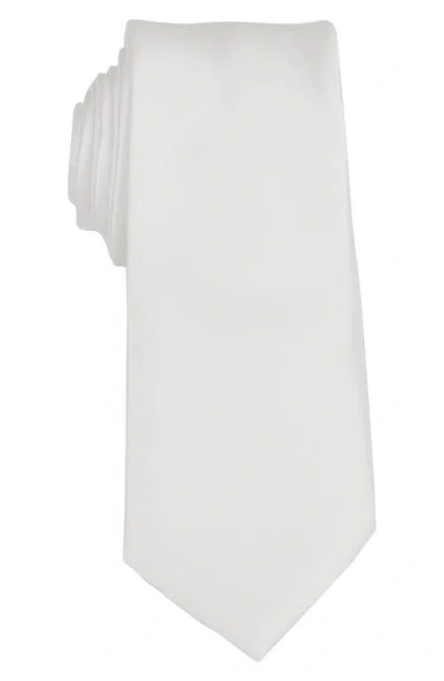 Brooklyn Brigade Solid Satin Tie In White