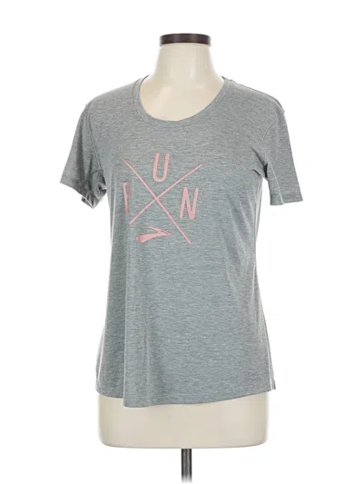 Pre-owned Brooks Active T-shirt In Gray