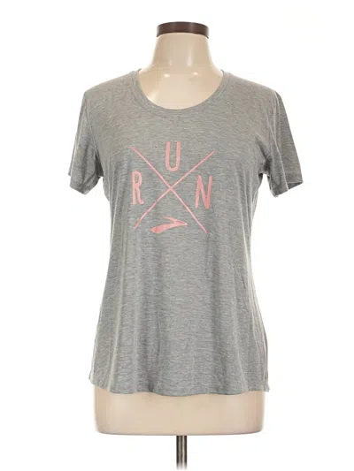 Pre-owned Brooks Active T-shirt In Gray