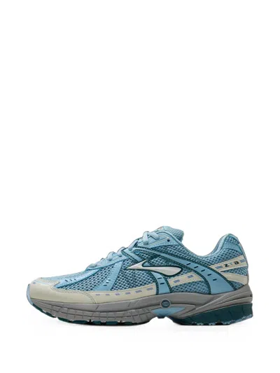 Brooks Adrenaline Gts 10 Low-top Sneakers In Blue