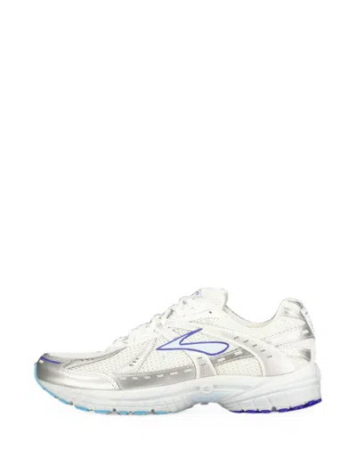 Brooks Adrenaline Gts 10 Sneakers In White