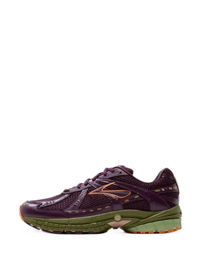 Brooks Adrenaline Gts Sneakers In Purple