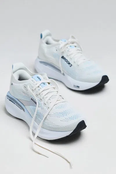 Brooks Adrenaline Gts Sneakers In White