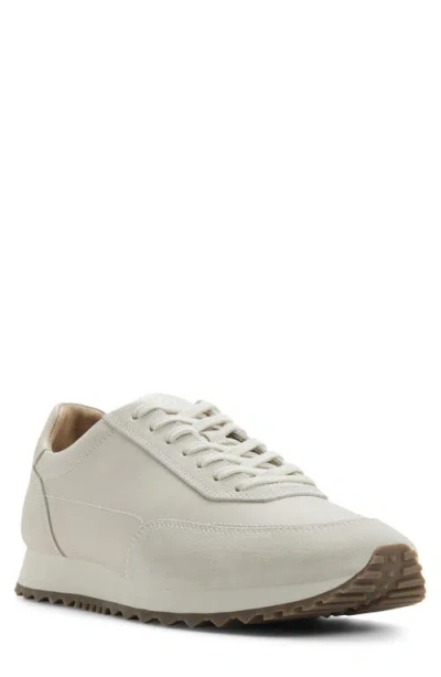 Brooks Brothers Arverne Sneaker In White