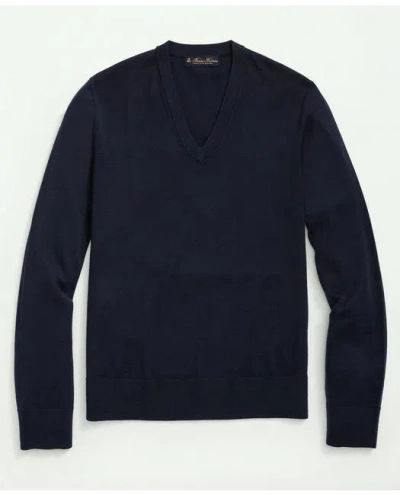 Brooks Brothers Fine Merino Wool V-neck Sweater In Navy