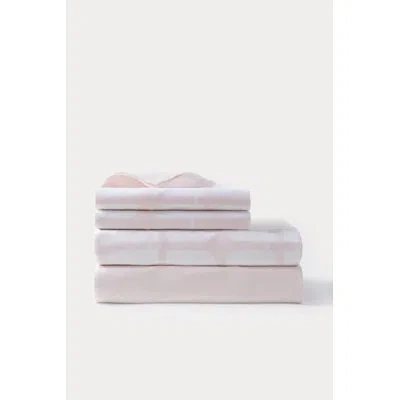 Brooks Brothers Geo Printed 4 Piece 100% Cotton Guest Room Sheet Set Case Pack In Pink