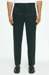 Brooks Brothers Regular Fit Stretch Cotton Advantage Chinos In Black