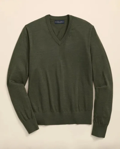 Brooks Brothers Ultimate Merino Wool V-neck Sweater In Green