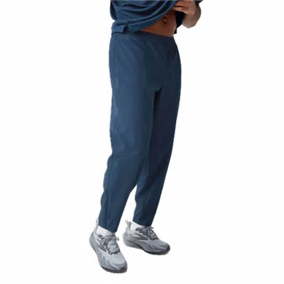 Brooks Canopy Pant In Midnight Run In Blue