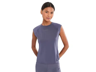Brooks Dash Cooling Short Sleeve Women's Workout Nightfall: Md (women's 8-10) In Blue
