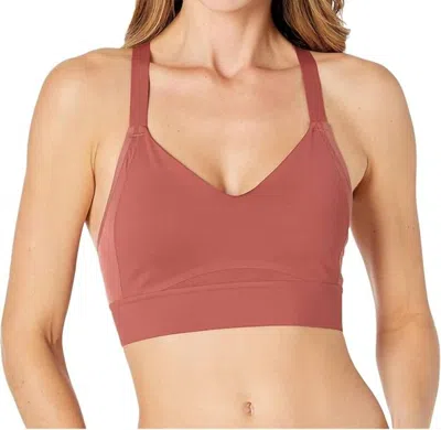 Brooks Drive Interlace Run Bra In Terracotta In Pink