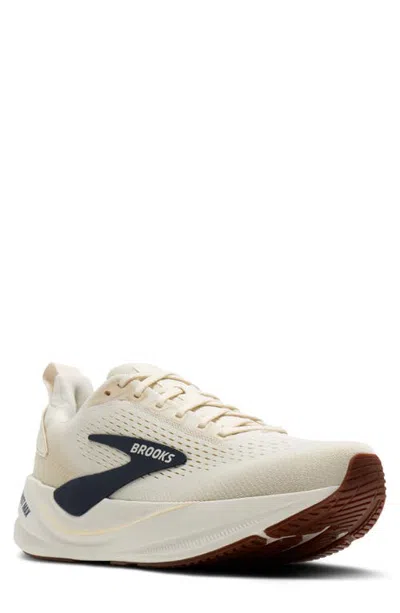 Brooks Ghost Max 4 Running Shoe In Arctic Wolf/navy/coconut