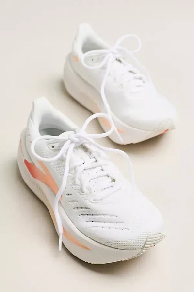 Brooks Glycerin Max Sneakers In White