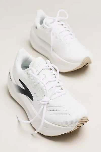 Brooks Glycerin Max Sneakers In White