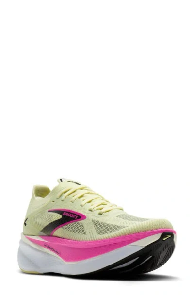 Brooks Hyperion Max 3 Running Shoe In Yellow