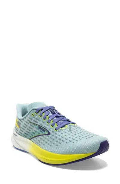 Brooks Hyperion Training Shoe In Canal Blue/love Bird/wisteria