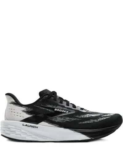 BROOKS LAUNCH 11 "WHITE/BLACK" SNEAKERS