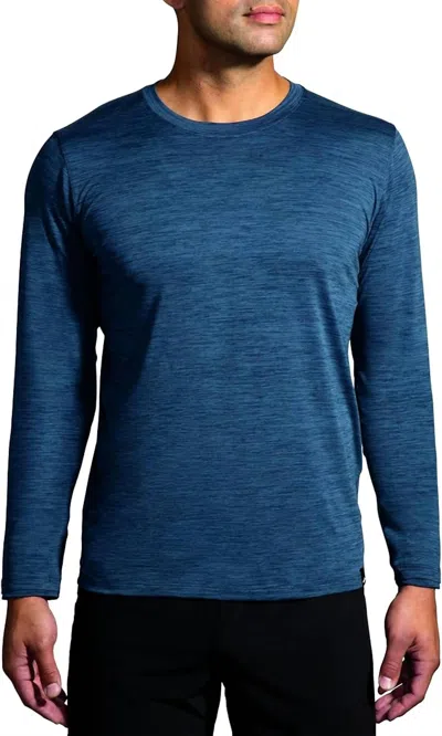 Brooks Luxe Long Sleeve Tee In Heather Blue Slate