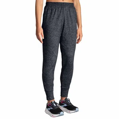 Brooks Luxe Performance Jogger In Heather Black