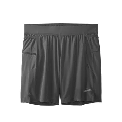 Brooks Men's Sherpa 7" 2-in-1 Short In Steel In Black