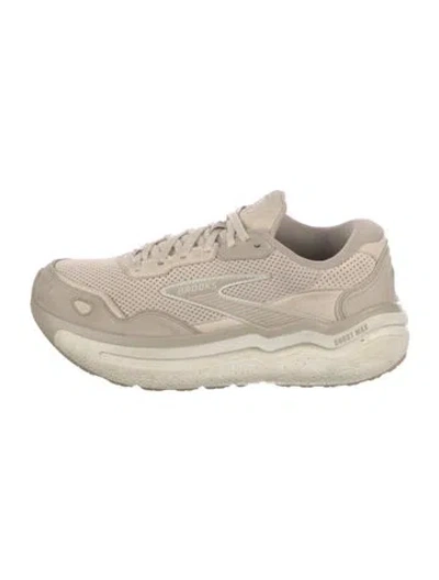 Pre-owned Brooks Mesh Sneakers In Neutral