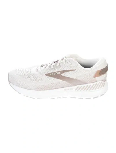 Pre-owned Brooks Mesh Sneakers In White