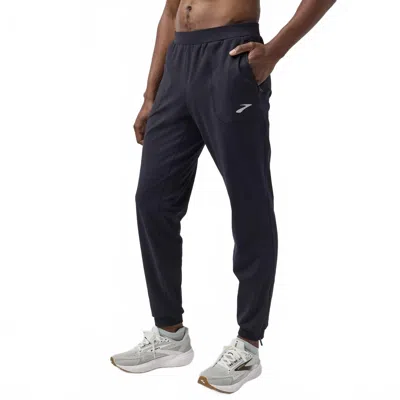 Brooks Momentum Thermal Pant In Black