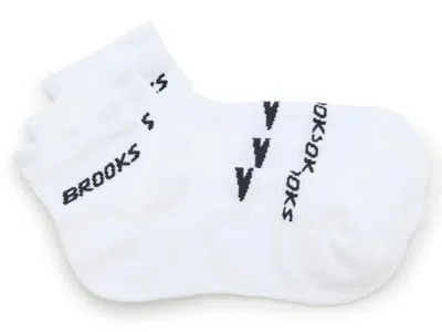 Brooks Runin Quarter Ankle Socks 3 Pack In Pink