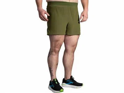 Brooks Sherpa 5" Shorts In Carbon Green