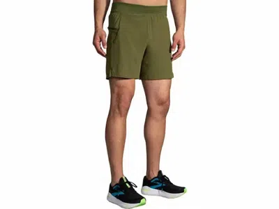 Brooks Sherpa 7" 2-in-1 Shorts In Carbon Green