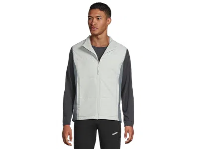 Brooks Shield Hybrid Vest 3.0 In Gray