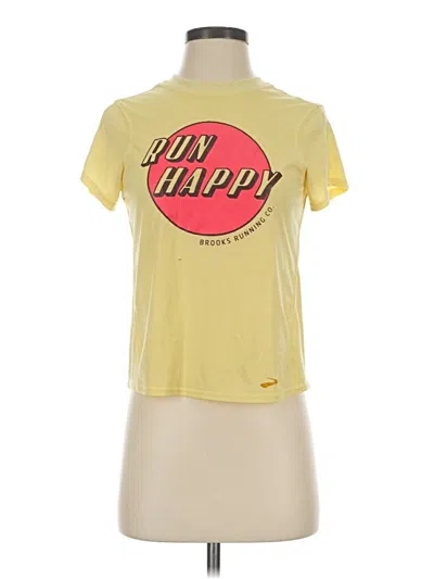 Pre-owned Brooks Short Sleeve T-shirt In Yellow
