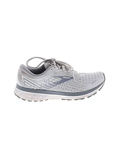Pre-owned Brooks Sneakers In Gray