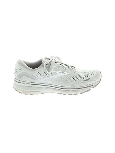 Pre-owned Brooks Sneakers In Gray