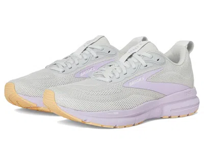 Brooks Trace 4 In Gray