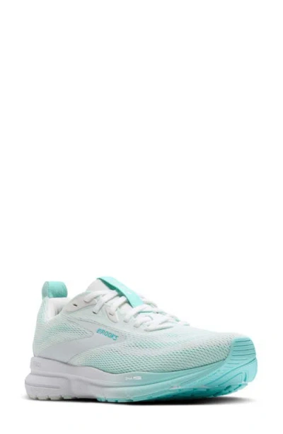 Brooks Trace 4 Running Shoe