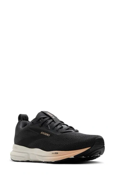 Brooks Trace 4 Running Shoe In Ebony,black,almond