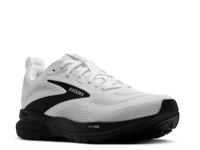 Brooks Trace 4 Running Shoe In White