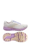 BROOKS WOMEN'S GHOST 15 RUNNING SHOES - B/MEDIUM WIDTH IN WHITE/PARCHMENT/LAVENDULA
