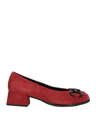 Bruglia Woman Pumps Brick Size 7.5 Leather In Multi