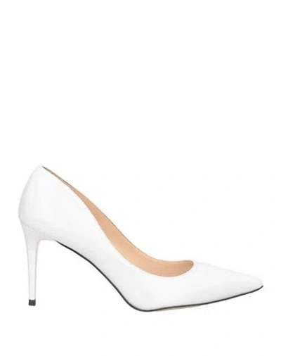 Bruglia Woman Pumps White Size 7 Leather